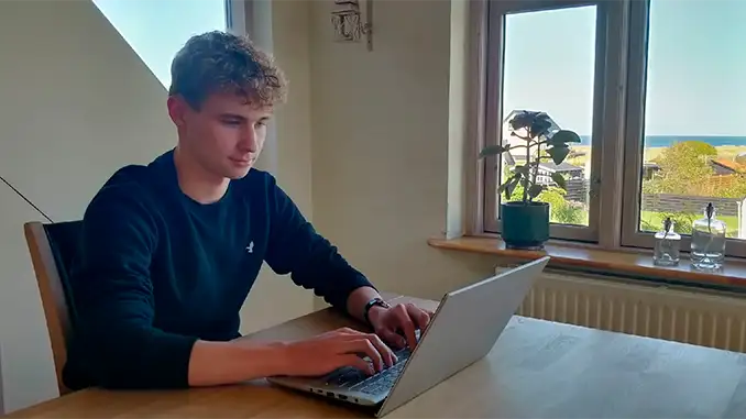 Billede af Mathias der blev snydt i en online handel